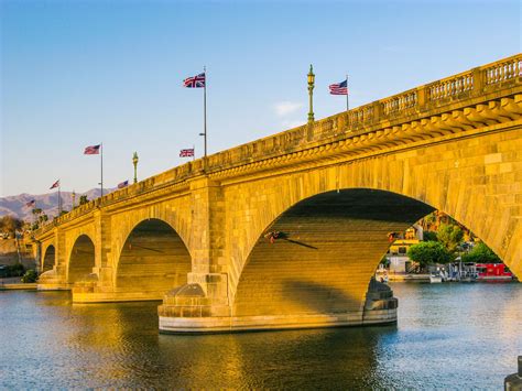 London Bridge | History, Locations, River Thames, & Facts | Britannica