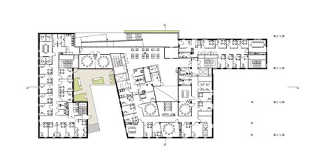 A local psychiatric hospital opens its roof gardens and courtyards to ...