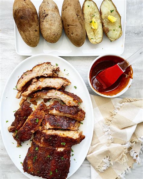 Slow Cooker Ribs & Potatoes + VIDEO - Fit Slow Cooker Queen