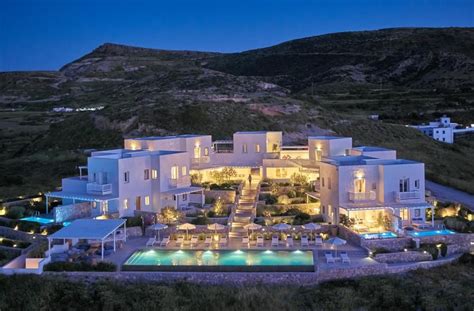 Best 40+ Hotels in Milos for 2024 - Top Locations | Greeka