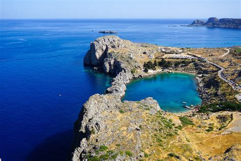 These are the best beaches in Rhodes Island. – Simply me Traveling