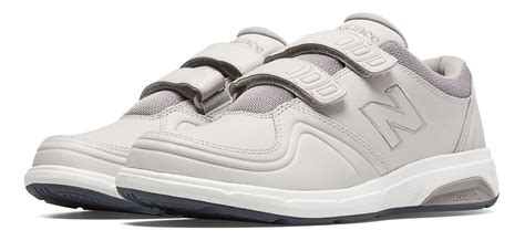 Womens New Balance 813 Velcro Walking Shoe at Road Runner Sports