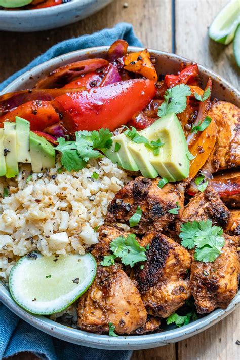 Chipotle Chicken Bowl With Cauliflower Rice - Paleo/Whole30 Recipe ...