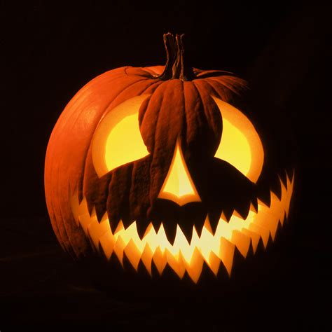 Terrifyingly Scary Halloween Pumpkins - Gunaxin