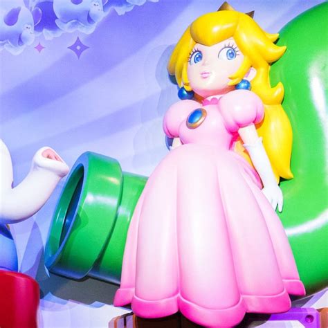 Super Mario Bros Wonder Princess Peach statue by DerGamer0 on DeviantArt