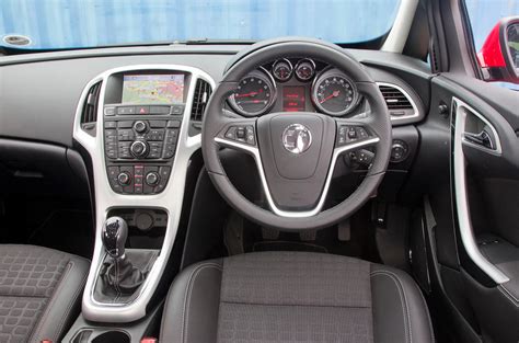 Vauxhall Astra GTC interior | Autocar