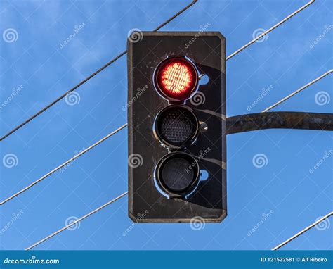 Red traffic Light stock image. Image of background, outdoor - 121522581