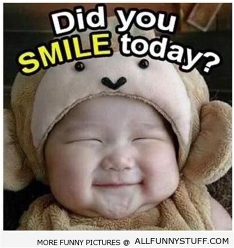 50 Funny Baby Pictures, Memes and Quotes | Baby cute images, Funny baby ...