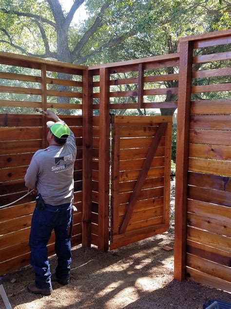 Custom Wood Fence Austin TX | Horizontal Cedar & Picket Fences | Sierra ...