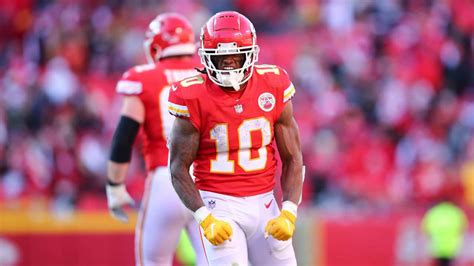 Isiah Pacheco injury update: Is the Chiefs RB available for the game ...