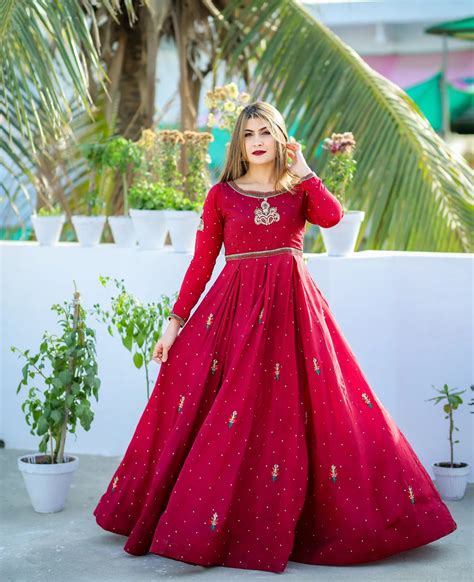 SOLID ANARI RED HAND EMBELLISHED ANARKALI WITH DUPATTA – Saad Ibrahim