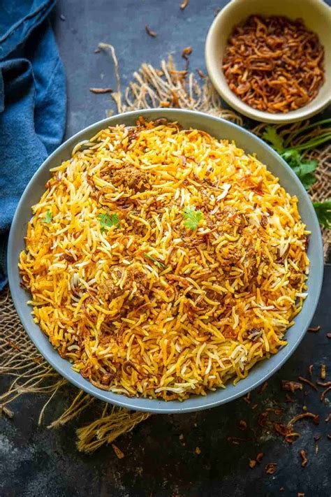 Best Hyderabadi Mutton Dum Biryani Recipe (Pakki Style)