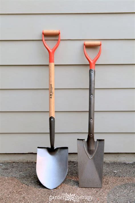 The Home Gardener’s Guide to Shovels and Spades - Garden Therapy ...