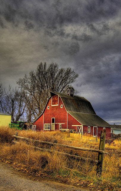 I love barns. Farm Barn, Old Farm, Country Barns, Country Life, Country ...