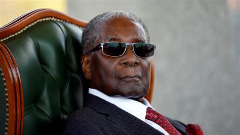 Robert Mugabe, ancien président du Zimbabwe, est mort à l'âge de 95 ans ...