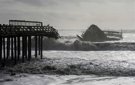 Historic Santa Cruz pier to be demolished after winter storm damage