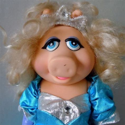 Miss Piggy Doll Muppets 1989