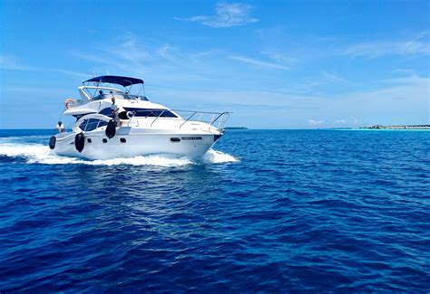 Tips For Chartering A Private Yacht For Your Next Vacation - Travel ...