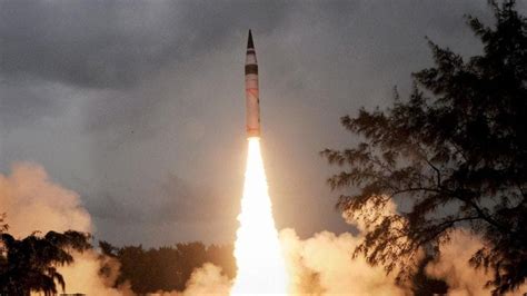 Agni-V can now go beyond 7,000 km if India wants; 20% weight reduced ...