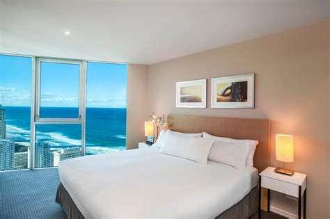 Hilton Surfers Paradise Hotel & Residences in Gold Coast - Room Deals ...