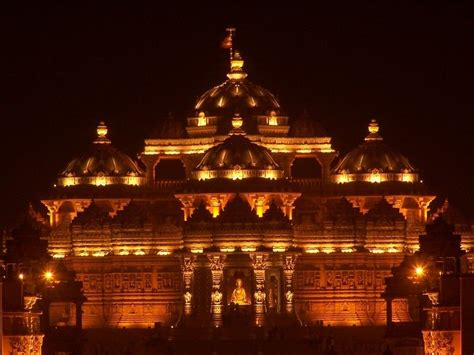 Akshardham Temple Night View, Delhi | Eiffel tower, Monument, Eiffel