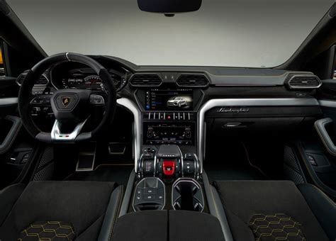 The New Urus 2019 Interior | Lamborghini urus interior, Lamborghini ...