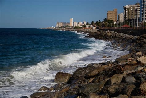 Se autorizó que las playas de La Guaira abran este fin de semana #16Abr ...