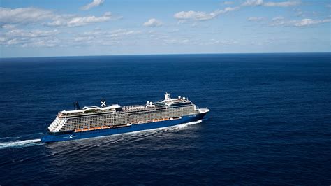 Hawaii Cruise Ships: Best Cruise Ships in Hawaii | Celebrity Cruises