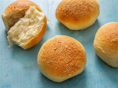 Hot Pinoy Pandesal Recipe