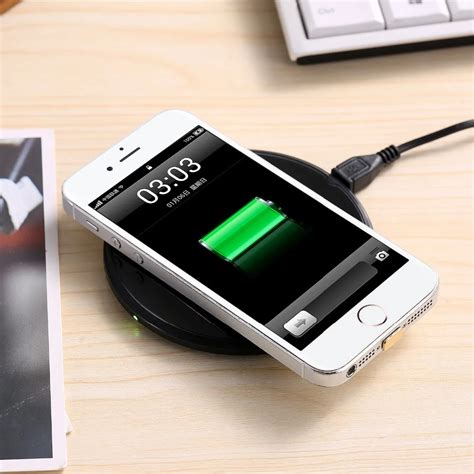 Ultra thin mobile phone wireless charger for Samsung and Apple general ...