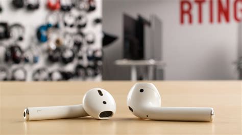 Apple AirPods 1st Generation - town-green.com