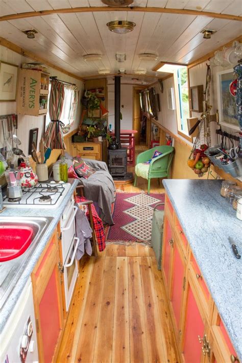 17 Best images about Narrowboat interiors on Pinterest | Boats, Veg ...