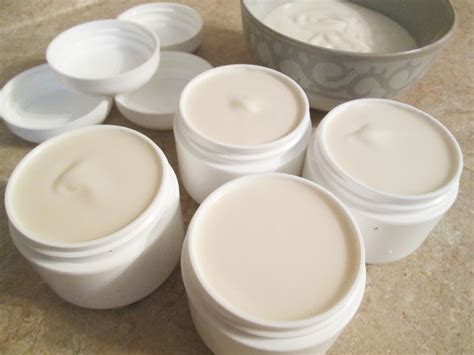 DIY Beauty: Luxurious Homemade All Natural Face Cream Recipe - Robins ...