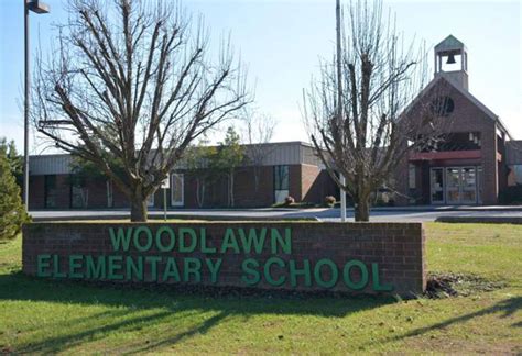 Woodlawn, Liberty Elementary schools on lockout due to manhunt ...