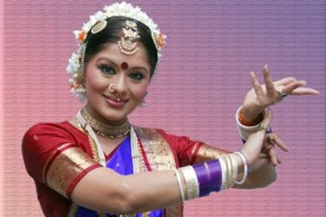 Sudha Chandran Biography Archives - Contestants