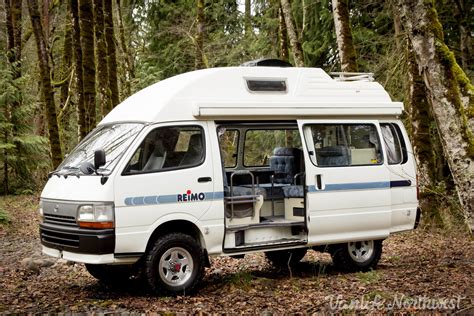 1994 TOYOTA Hiace 4wd Camper Van — Vanlife Northwest