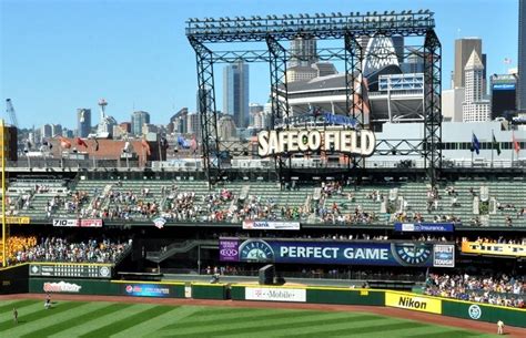 Felix Hernandez Perfect Game Seattle Mariners 8/15/2012 | Felix ...