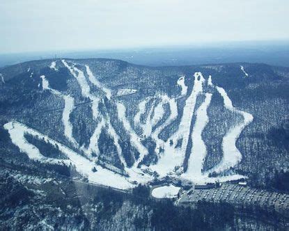 Wachusett Mountain - Wachusett Mountain Ski Area | Ski area, Skiing ...