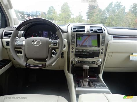 2019 Lexus GX 460 Ecru Dashboard Photo #130117949 | GTCarLot.com