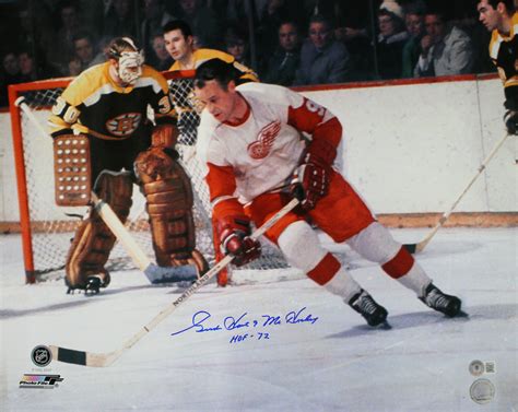 Gordie Howe Signed Detroit Red Wings 16×20 Photo HOF & Mr Hockey BAS ...