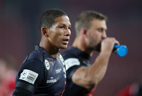 Manie Libbok switches Sharks for Stormers