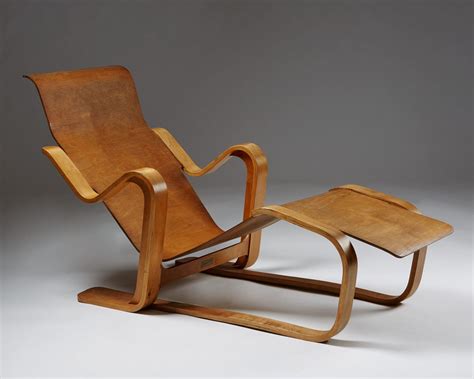 Long chair designed by Marcel Breuer for Isokon, — Modernity House ...