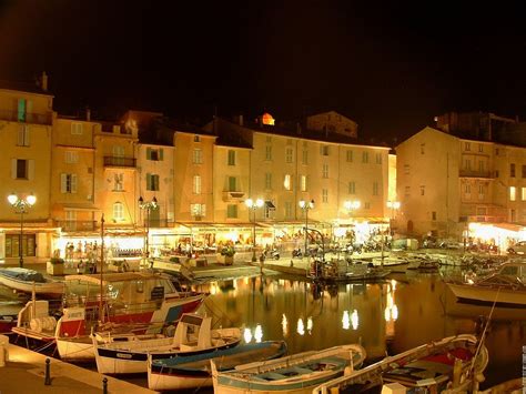 Saint-Tropez by night | Saint tropez, Côte d'azur, Nuit