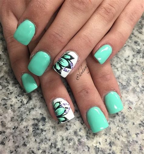 40 Easy Spring Nail Designs for Short Nails