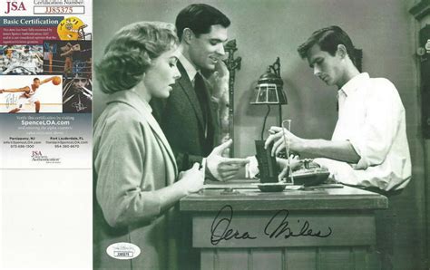 Vera Miles PSYCHO great autographed 8x10 photo JSA Cert