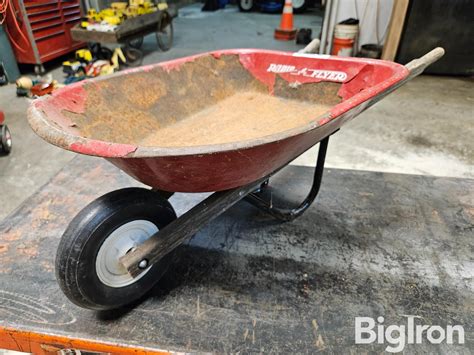 Radio Flyer Kid's Wheelbarrow BigIron Auctions