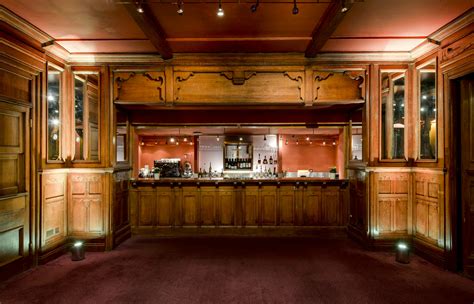 Book The American Bar at London Coliseum. A London Venue for Hire – HeadBox