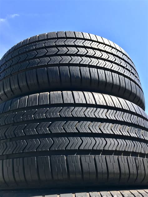 2 USED TIRES 245/40R19 Goodyear EAGLE LS-2 RUN ON FLAT WITH 9/32