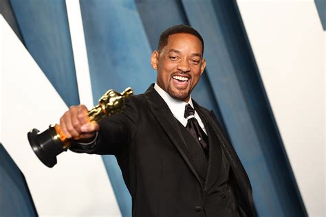 Will Smith banned from Oscars for 10 years, keeps award