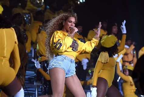 Beyonce Coachella Performance GIFs | POPSUGAR Entertainment